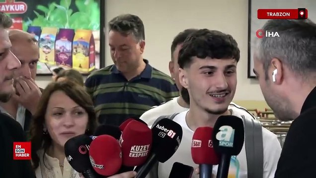 Trabzonspor'un yeni transferi Cihan Çanak, Trabzon'a geldi