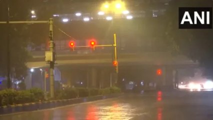 Delhi Rains: राजधानी दिल्ली में सुबह-सुबह झमाझम बारिश