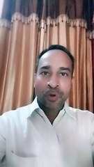 Jokes : बीवी के पैर दबाना खिदमत है या मोहब्बत है