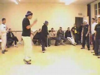 Battle Break dance Pierrelaye 2001 Cosmopolitan step breaker