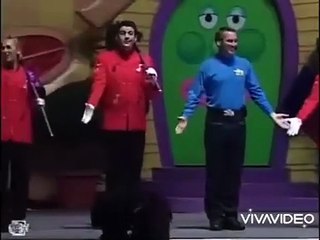 The Wiggles Look Both Ways Live 2005...mp4