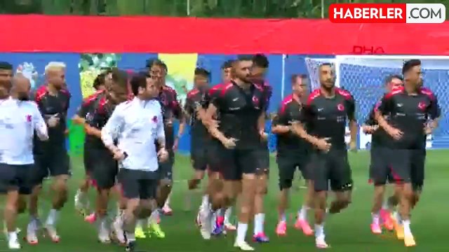 A Milli Futbol Takımı, EURO 2024 Son 16 Turu'nda Avusturya maçının hazırlıklarına başladı
