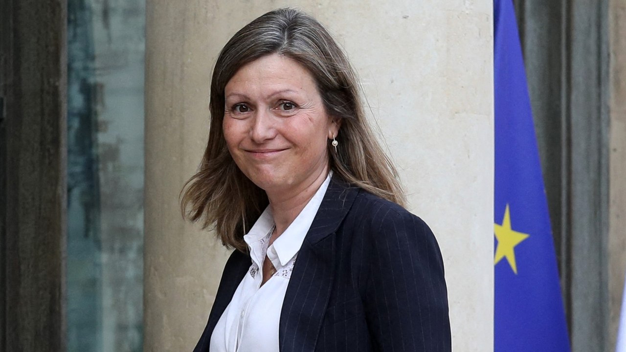 GALA VIDEO - Yaël Braun-Pivet, une chroniqueuse fond en larmes devant elle : "Qu’est-ce vous avez fait de la France ?"