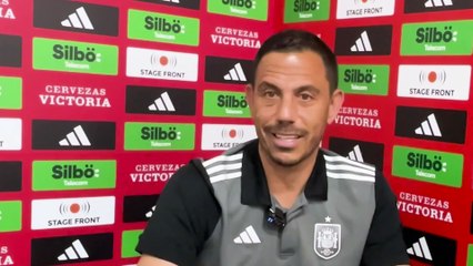 Claudio Vázquez, el médico de España: "El calendario satura a los jugadores física y mentalmente"