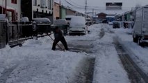 El agua se congela en Punta Arenas