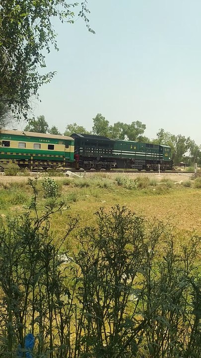 fast train with original sound