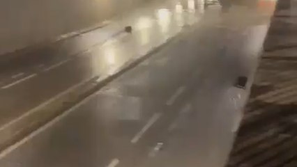 Rescate de la joven atrapada en su vehículo en el túnel de San Isidro