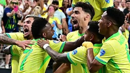 Brasil golea 4-1 a Paraguay, que queda fuera de la Copa América