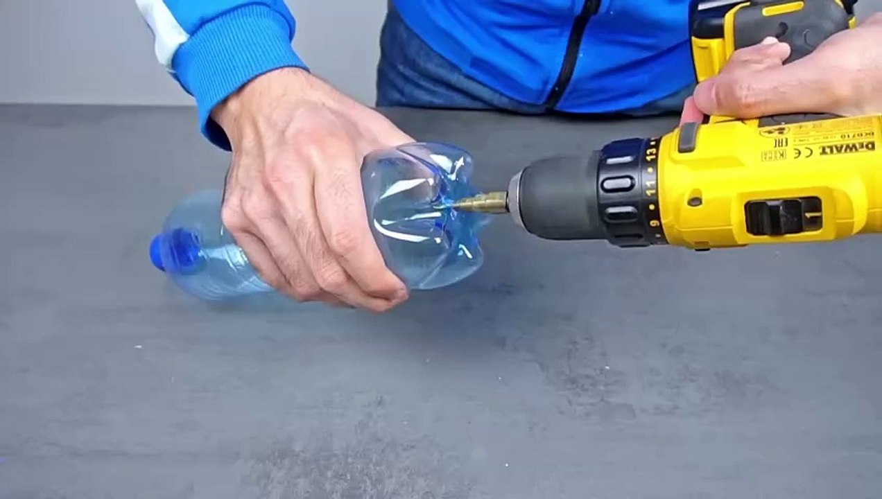 驚くべきペットボトルを使った家庭のハックとコツ