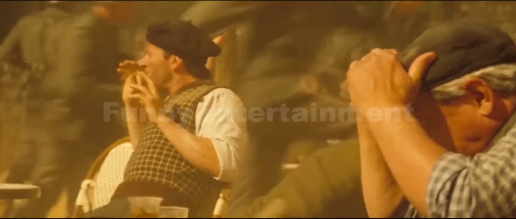 Bean's War Movie?! | Mr Bean's Holiday | Mr Bean Official