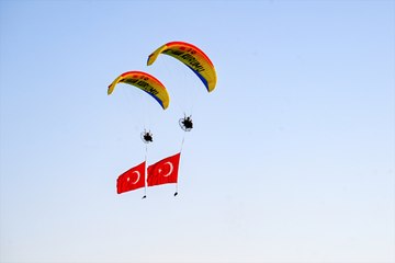 Çukurca'da bayram havası: Huzur ortamı festivalle şenlendi