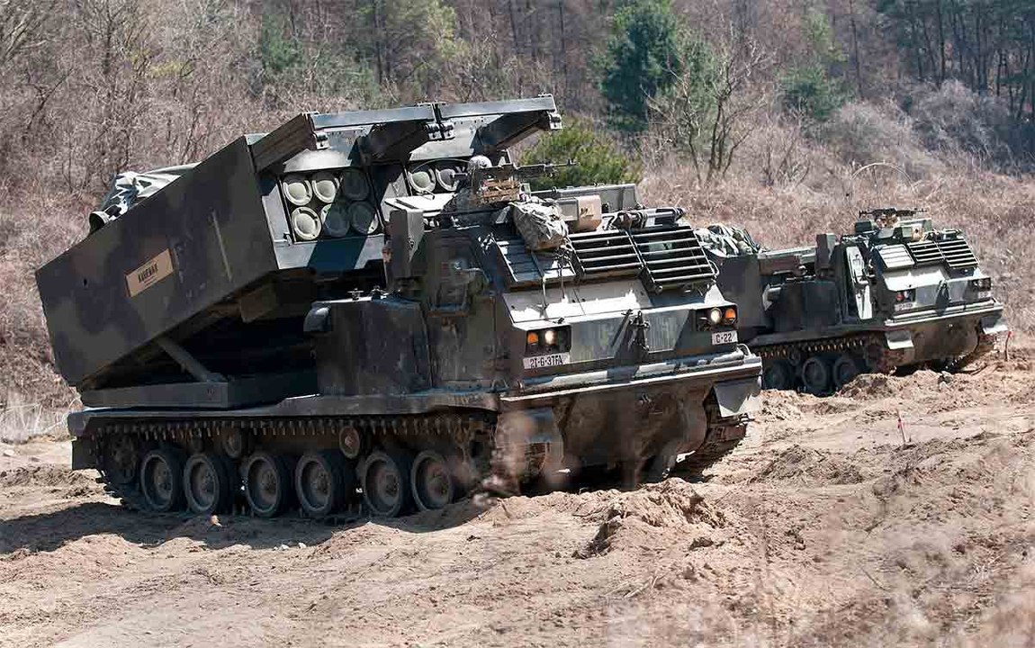 (+18) ロシア、M270 A1 MLRS多連装ロケットシステムの破壊映像を公開