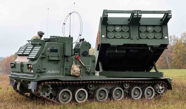 ロシア、M270 A1 MLRS多連装ロケットシステムの破壊映像を公開