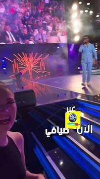 راغب علامة يثير الجدل بعد اقتحام معجبات حفله بقرطاج (فيديو)
