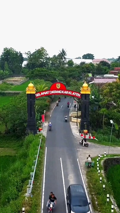 kota seribu candi