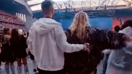 Boy surprises his girlfriend with a ring at Taylor Swift's concert in Liverpool