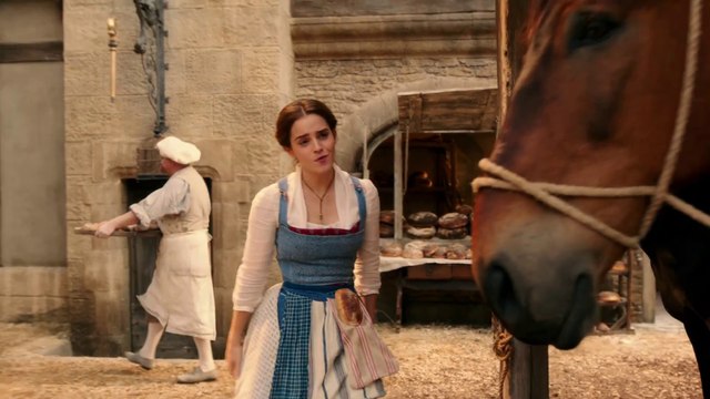 La Belle et la Bête (2017) - Chanson Belle _ Disney