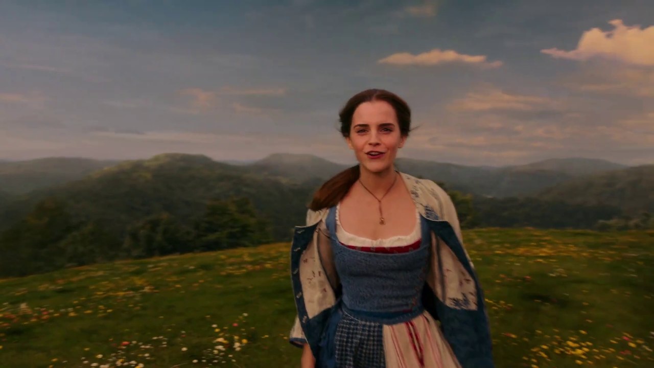 La Belle et la Bête (2017) - Chanson "Belle" (reprise) _ Disney