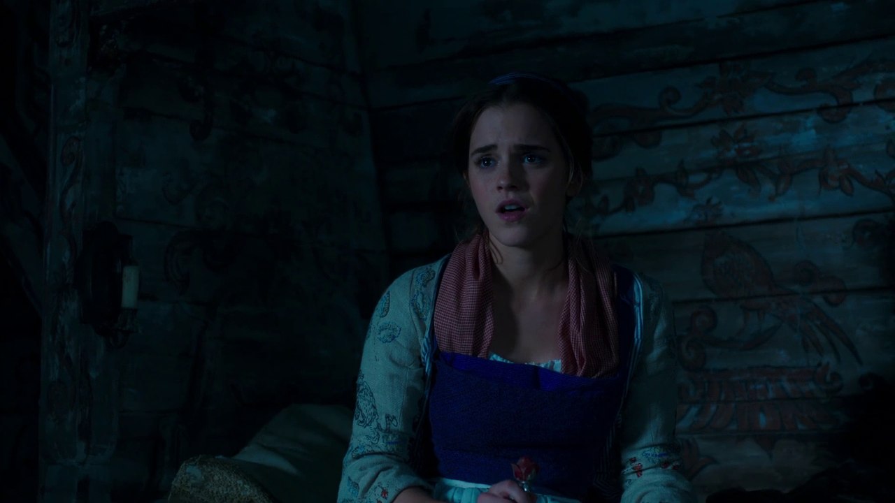 La Belle et la Bête (2017) - Chanson "Montmartre" _ Disney