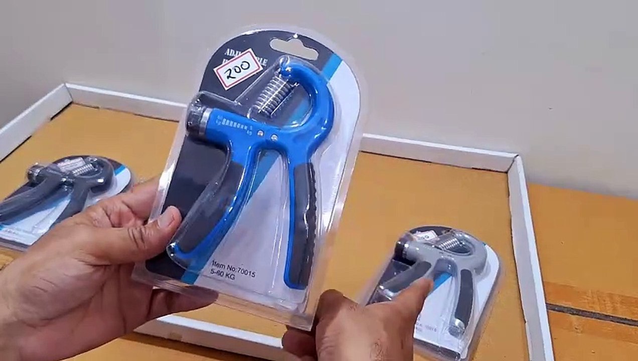 Unboxing and Review of Adjustable Spring Hand Exerciser Finger Exerciser Hand Grip Strengthener for Men and Women