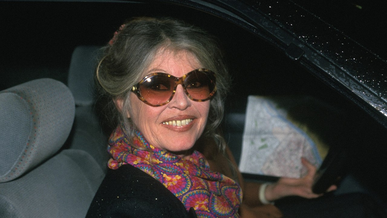 GALA VIDEO - Brigitte Bardot, ses rares confidences sur son fils Nicolas : “Je lui ai promis…”