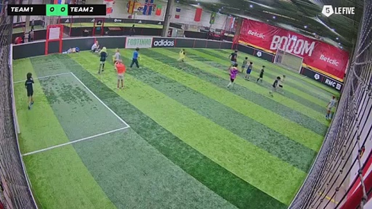 29/06 à 15:48 - Football Terrain 5 (LeFive Carrières-sous-Poissy)