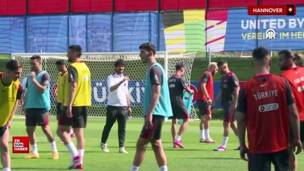 A Milli Futbol Takımı, Avusturya maçının hazırlıklarını sürdürdü