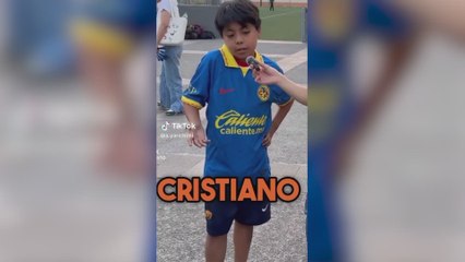 El vacile de un niño a Messi: "Cristiano es su padre"