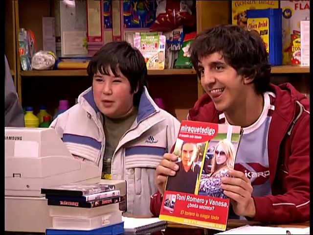 Aqui no hay quien viva 3x9 Erase un famoso