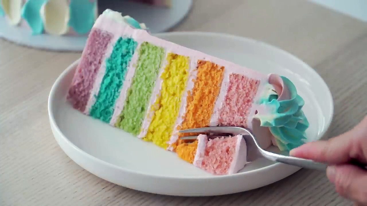 Rainbow Cake. Italian Buttercream
