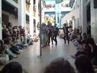 Défilé semaine culturelle viage people