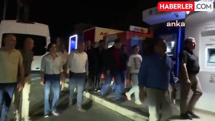 İzmir'de çıkan orman yangınıyla mücadele sürüyor