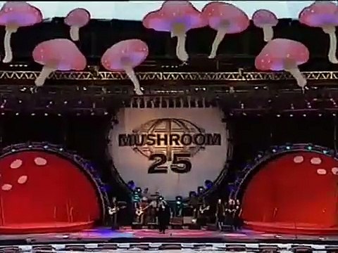RENEE GEYER - It's A Man's Man's World (Mushroom 25 Concert November 14, 1998)