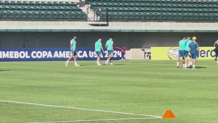 Entrenamiento de la selección brasileña antes de enfrentar a Colombia en la Copa América