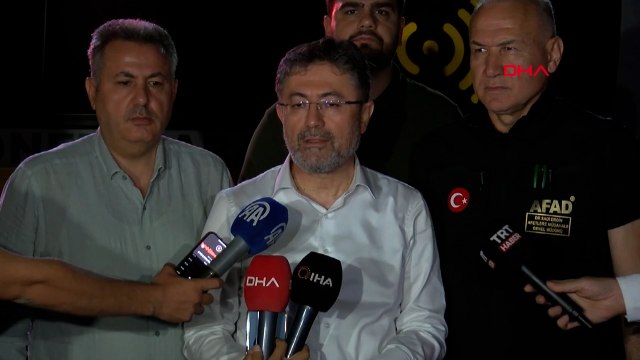 Tarım ve Orman Bakanı Yumaklı, orman yangınlarındaki son durumu açıkladı