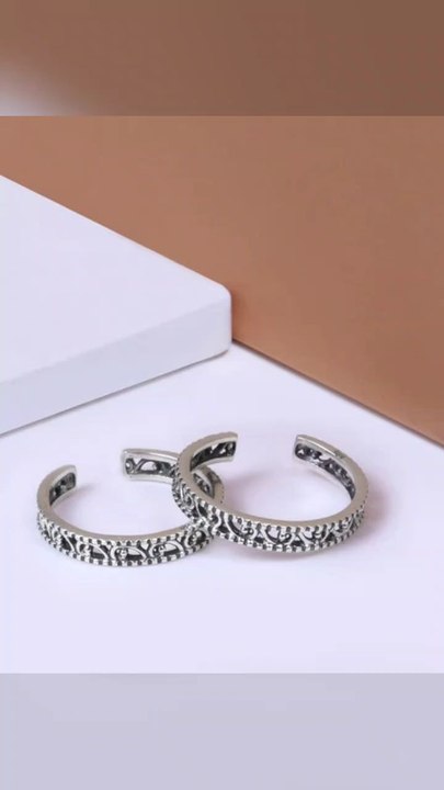 silver toe ring design #