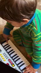 Filho de Carolina Carvalho