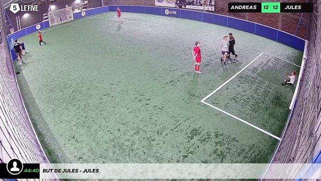 But de Jules - Jules