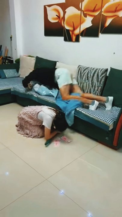 Funny money prank