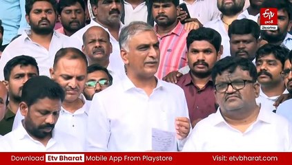 అప్పుడు చిటికేస్తే ఉద్యోగాలన్నారు - ఇప్పుడు ప్రశ్నిస్తే కేసులు పెడుతున్నారు : హరీశ్‌ రావు