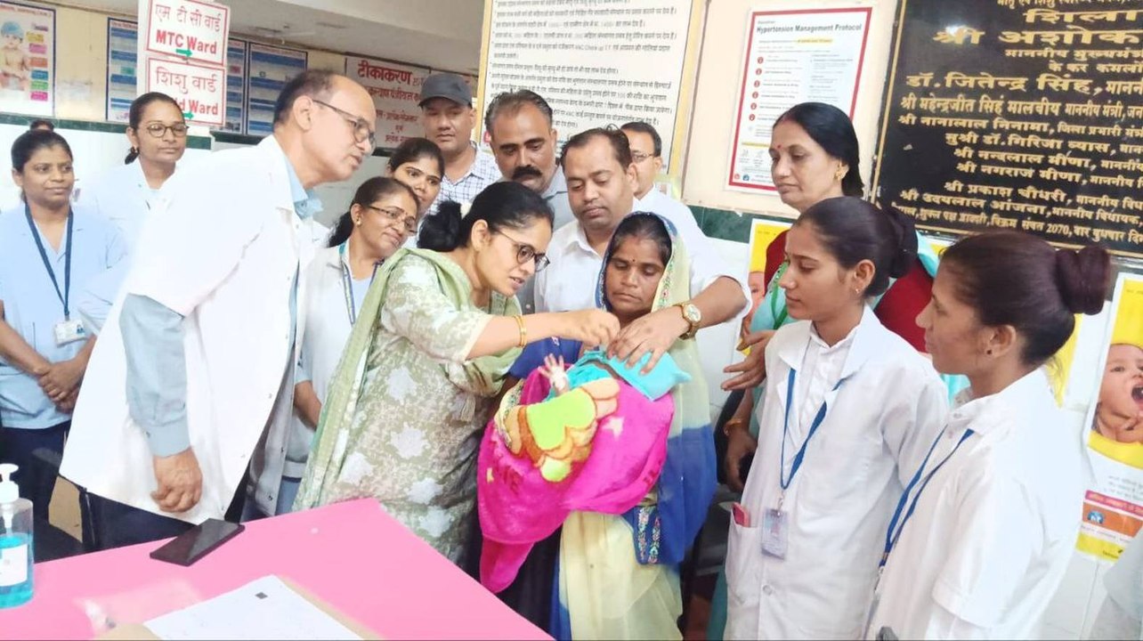 प्रतापगढ़ में 1148 बूथों पर पिलाई पोलिया खुराक