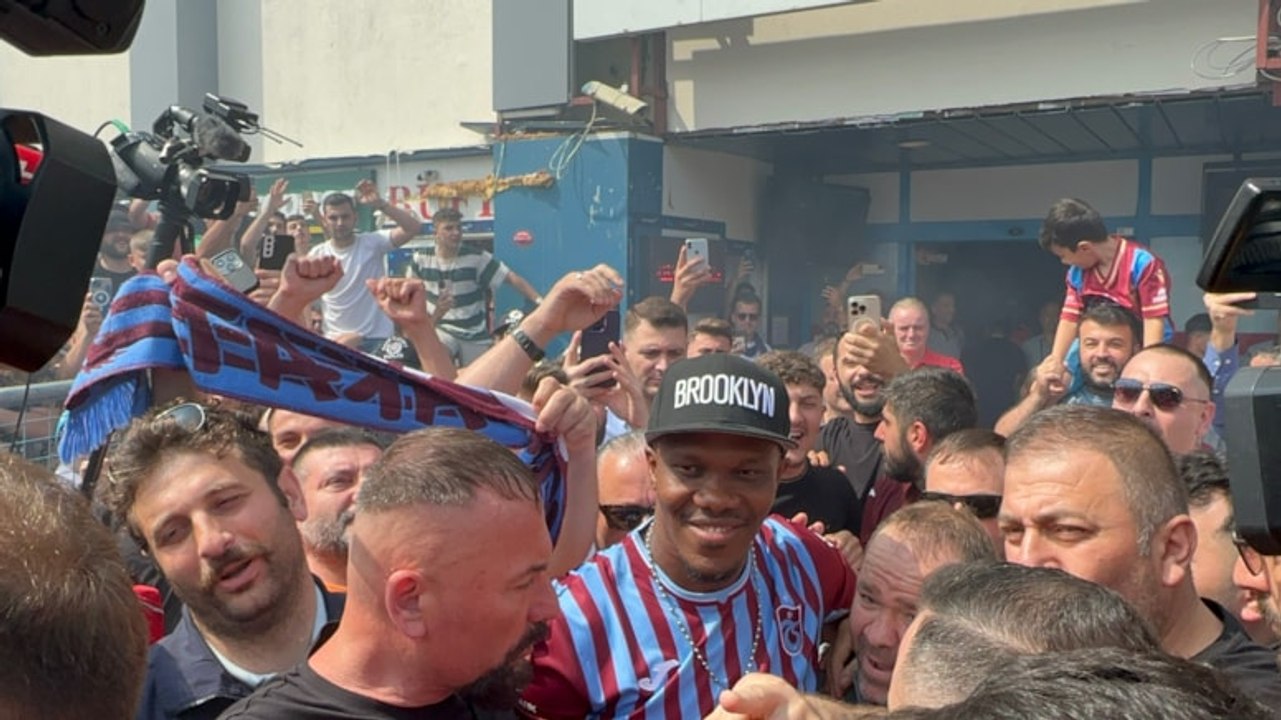Trabzon’da Nwakaeme'ye coşkulu karşılama