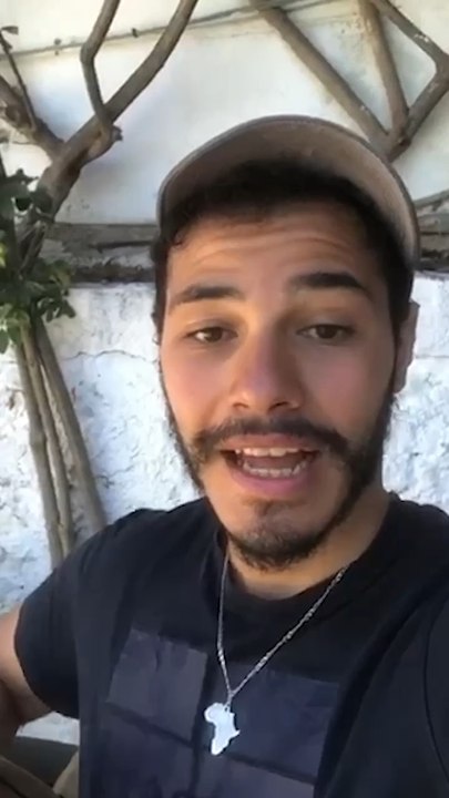 Kazzadventure, à 21 ans, un mois après avoir eu son permis moto, il décide de prendre sa Honda CBX, parcours trois pays et plus de 5000km.