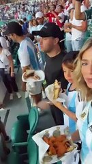 Esposa de Daniel Sarcos apoyando a la selección Argentina en la Copa América