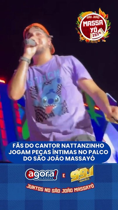 FÃS DO CANTOR NATTANZINHO JOGAM PEÇAS ÍNTIMAS NO PALCO DO SÃO JOÃO DE MASSAYÓ