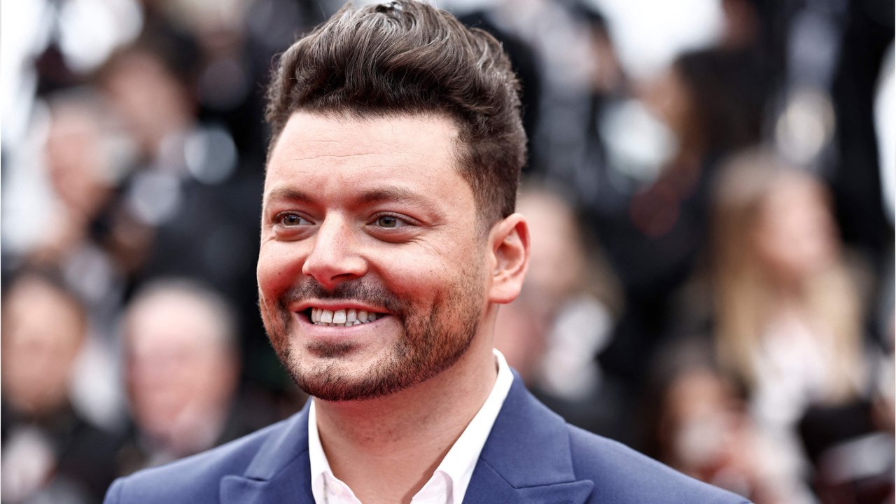 Voici - "Elle n'est pas ouf" : Kev Adams, très déçu de sa statue de cire au musée Grévin
