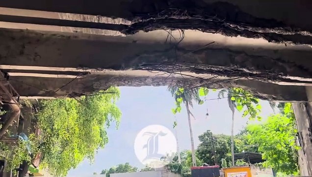 El puente del kilómetro 14 de la autopista Duarte casi al desplome “se nos va a caer encima”