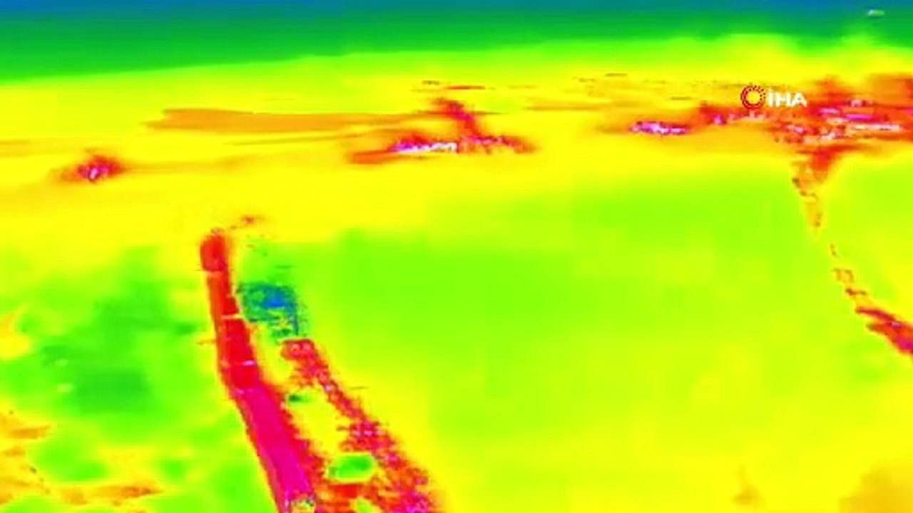 Bursa Uludağ Üniversitesi kampüsündeki yangın havadan görüntülendi