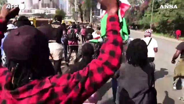 Kenya, marcia a Nairobi per le vittime delle proteste antigovernative
