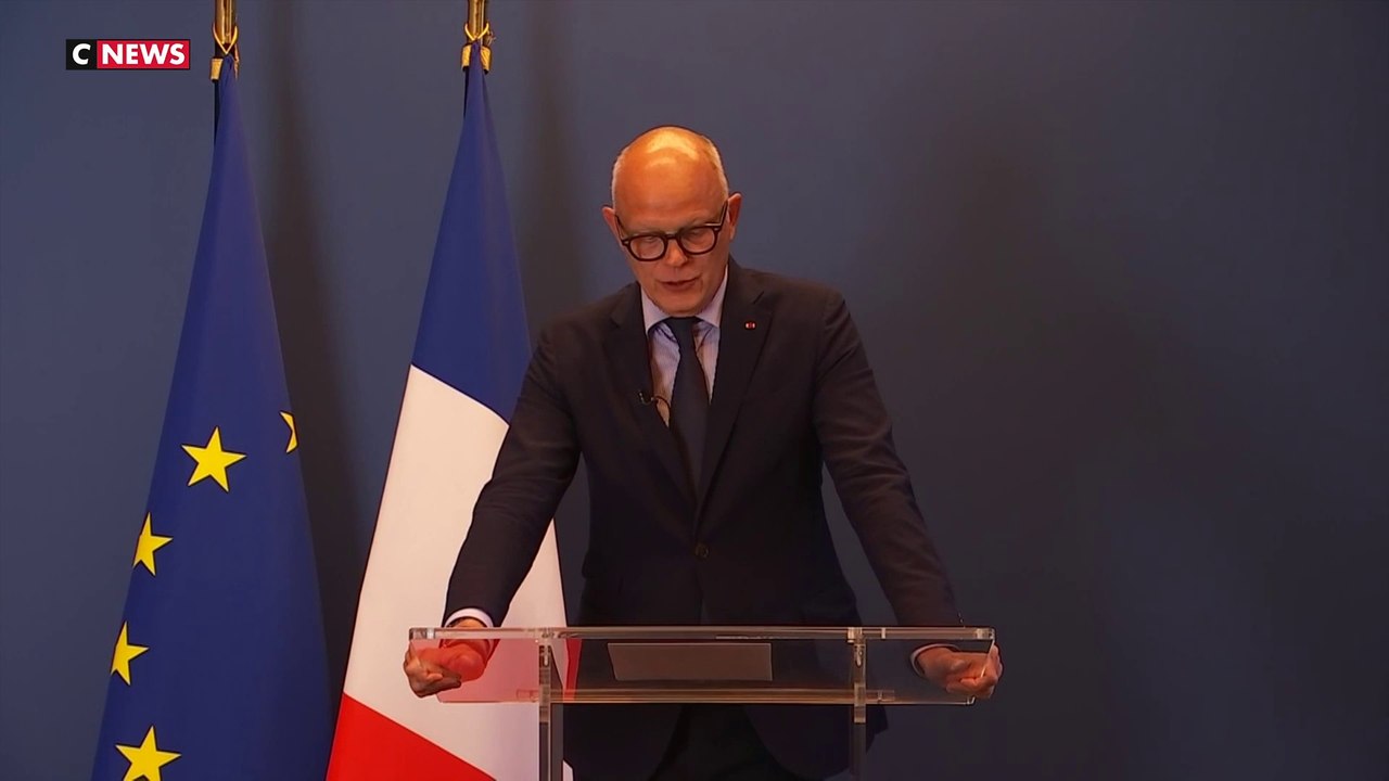 Edouard Philippe : «Je considère par conséquent qu’aucune voix ne doit se porter sur les candidats du RN, ni sur ceux de la France insoumise, avec lesquels nous divergeons»